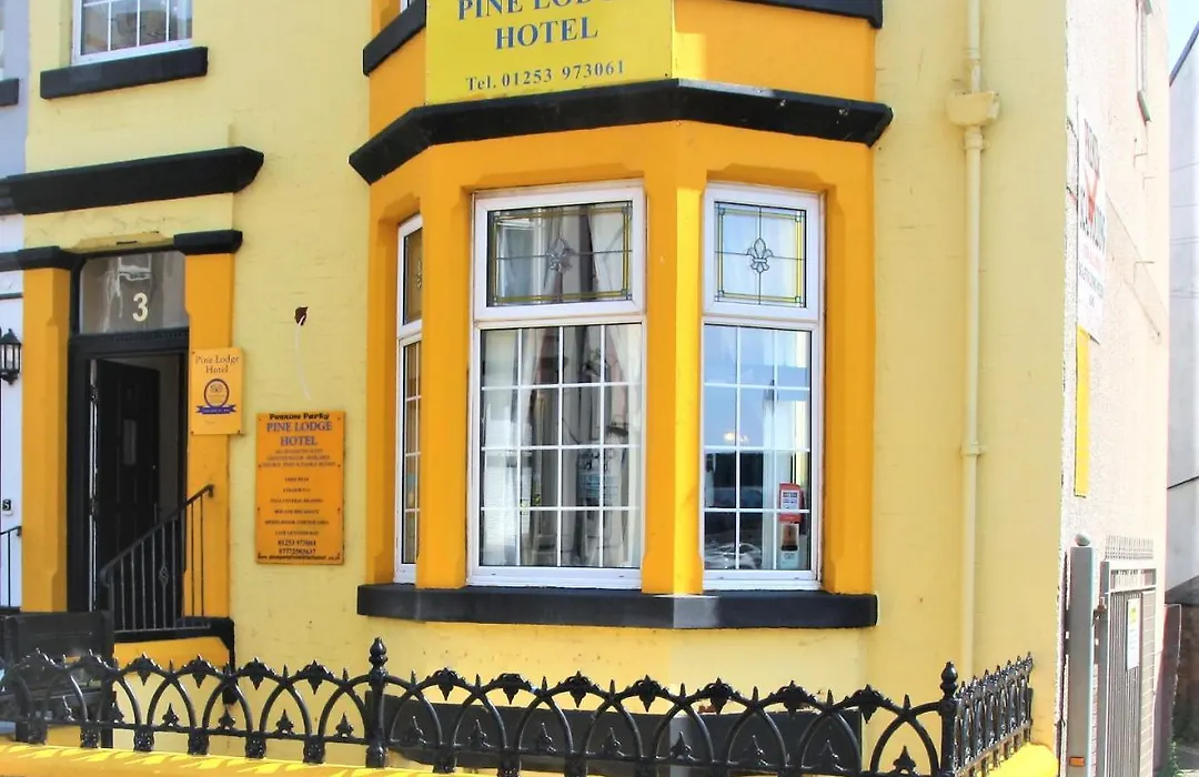 Pine Lodge Hotel-1